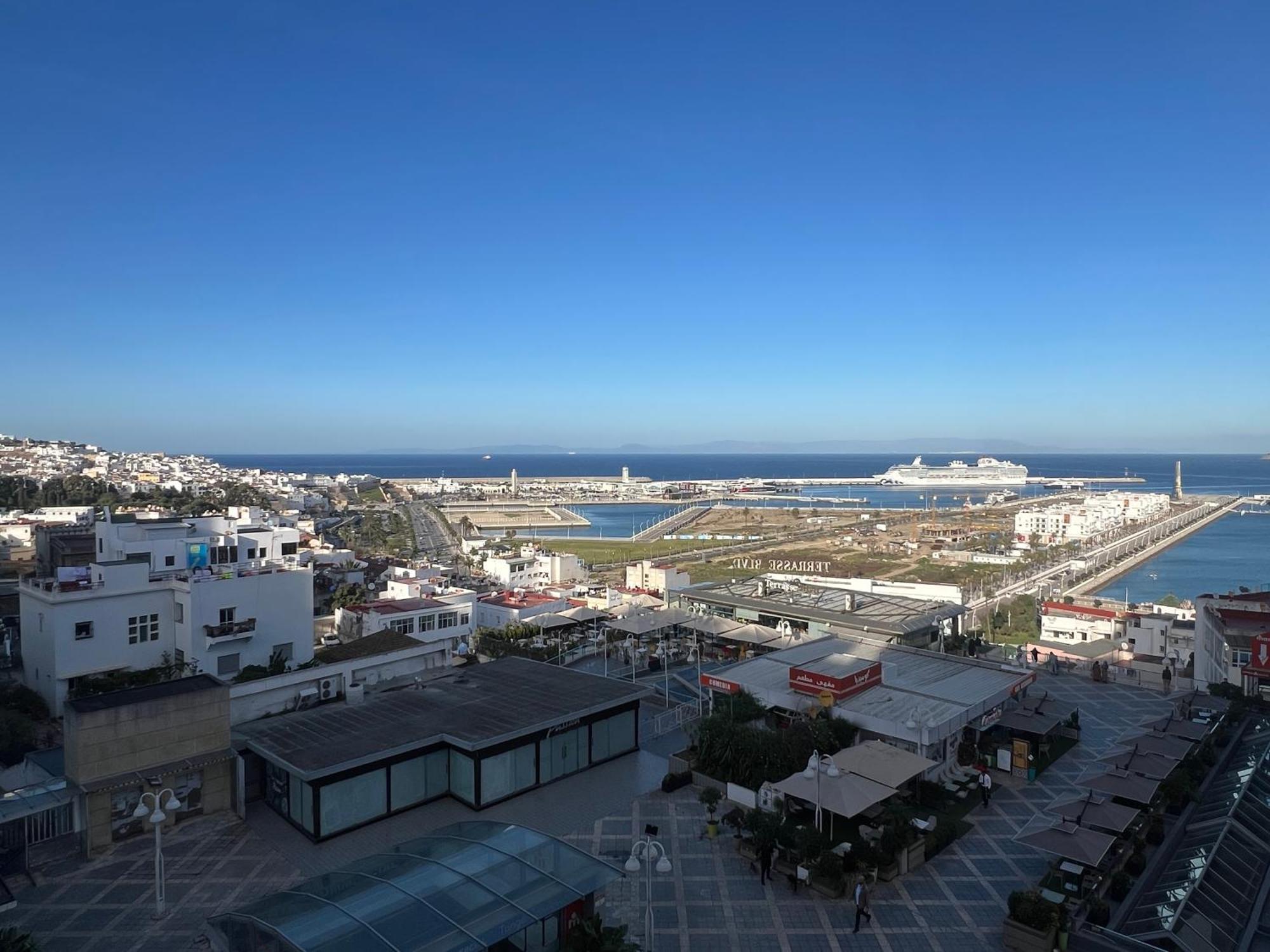 Vue Panoramique Sur La Mer-Centre Ville-Moderne Tanger Exteriér fotografie